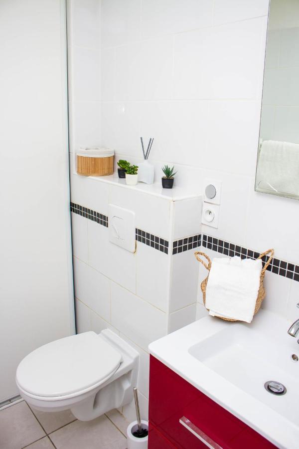 Superbe Appartement 32M2 Quartier Calme 800M Des Arenes Nimes Exterior photo